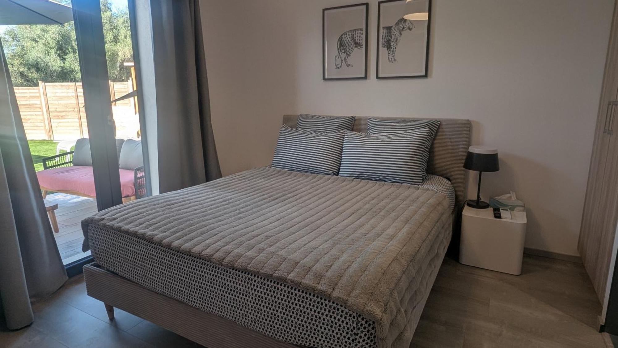 Appartement Luxe Avec Piscine Chauffee & Jacuzzi Prive - Cote D'Azur Roquefort-les-Pins Εξωτερικό φωτογραφία